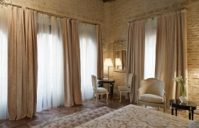 Suite J. 1800 con Terrazza e Jacuzzi